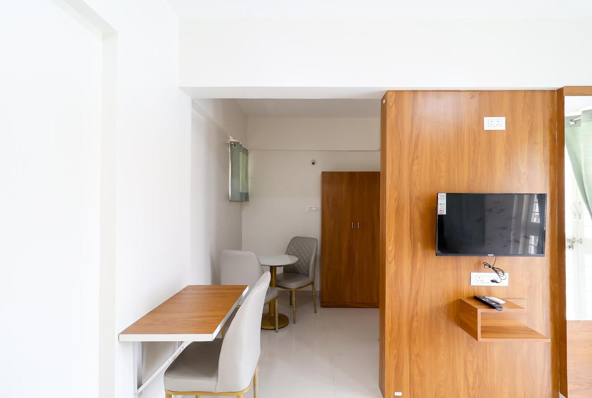 Hotel Tridents Hinjawadi Ngoại thất bức ảnh